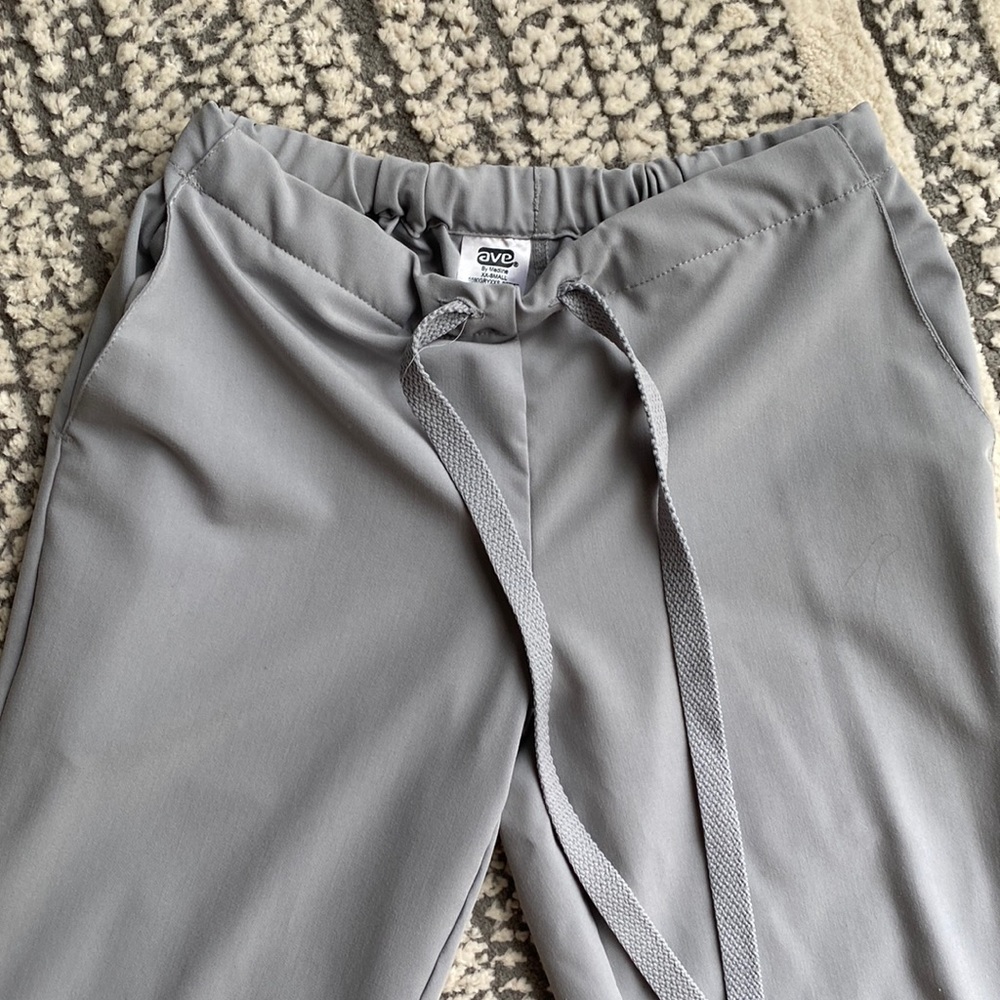 Ave scrub bottoms (XXS Petite).
